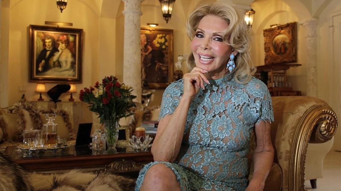 Toni Holt Kramer, una de las fundadoras del grupo de mujeres Trumpettes, partidarias de Trump, lo apoyó desde el principio en Palm Beach.