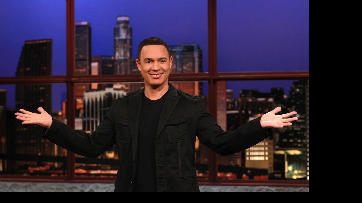
Alexis Valdés condujo el programa ‘Esta Noche Tonight’ en Mega TV hasta el 2012.
