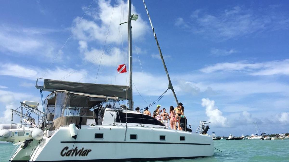 Un catamarán de 35 pies disponible en GetMyBoat en Miami Beach. La plataforma dijo que Miami Beach es uno de sus mercados más grandes.