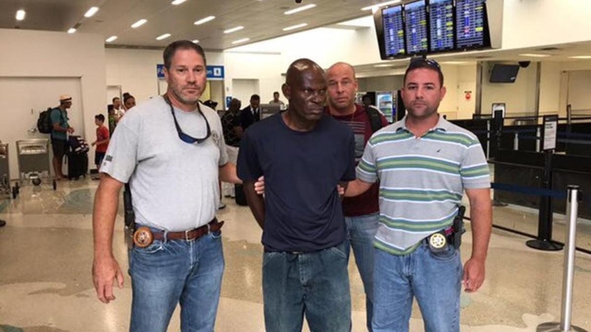 Pascal Estime fue arrestado cuando intentaba abordar un avión en el aeropuerto de Fort Lauderdale.