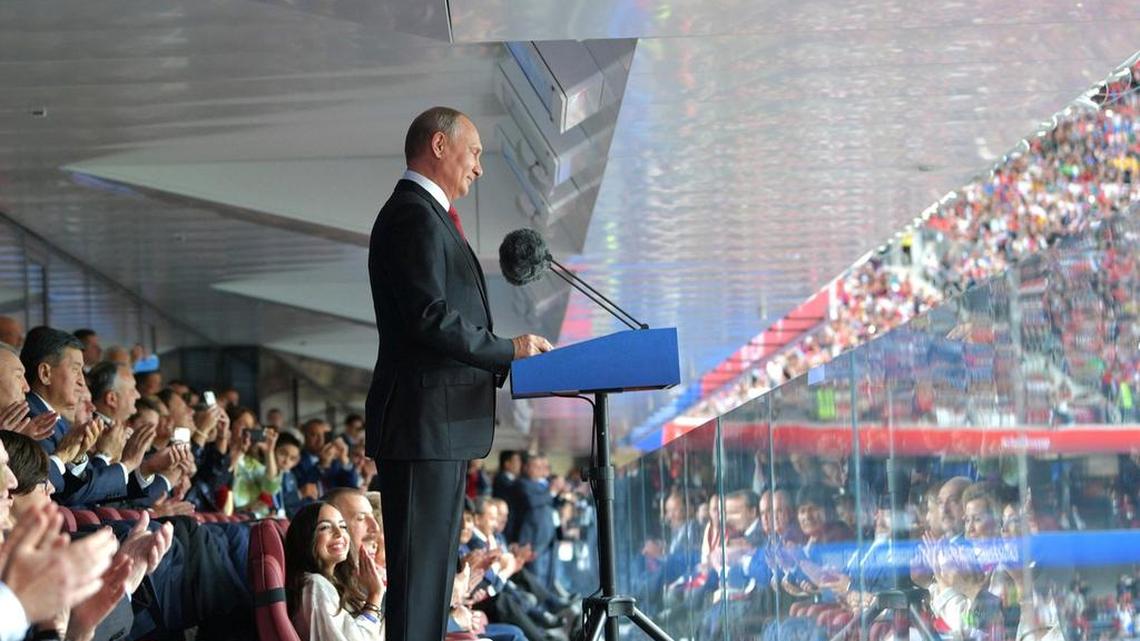 El presidente de Rusia, Vladimir Putin, habla en la ceremonia de inauguración de la Copa Mundial de la FIFA en Moscú, el 14 de junio.