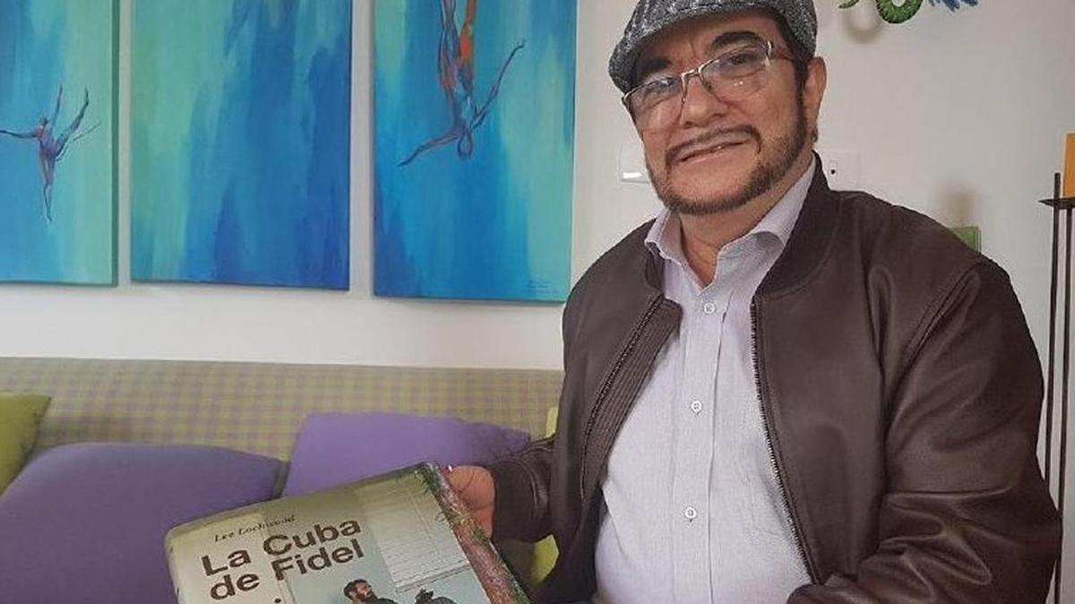 Rodrigo Londoño Echeverri, ‘Timochenko’, en una imagen del 1 de enero conmemorando “un año más de la digna revolución cubana”.