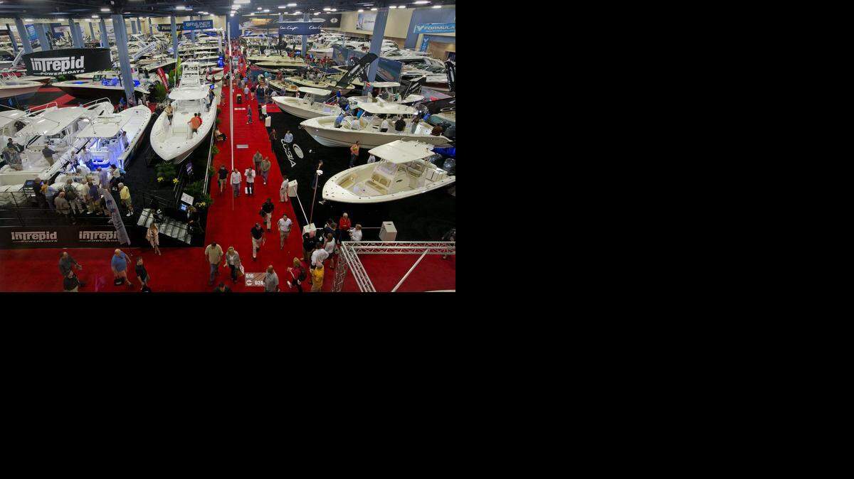 
Imagen general del Miami International Boat Show 2014 en el Convention Center de Miami Beach.
