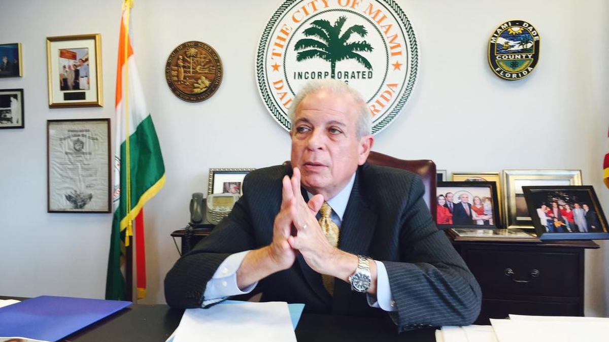 El alcalde de Miami, Tomás Regalado. 