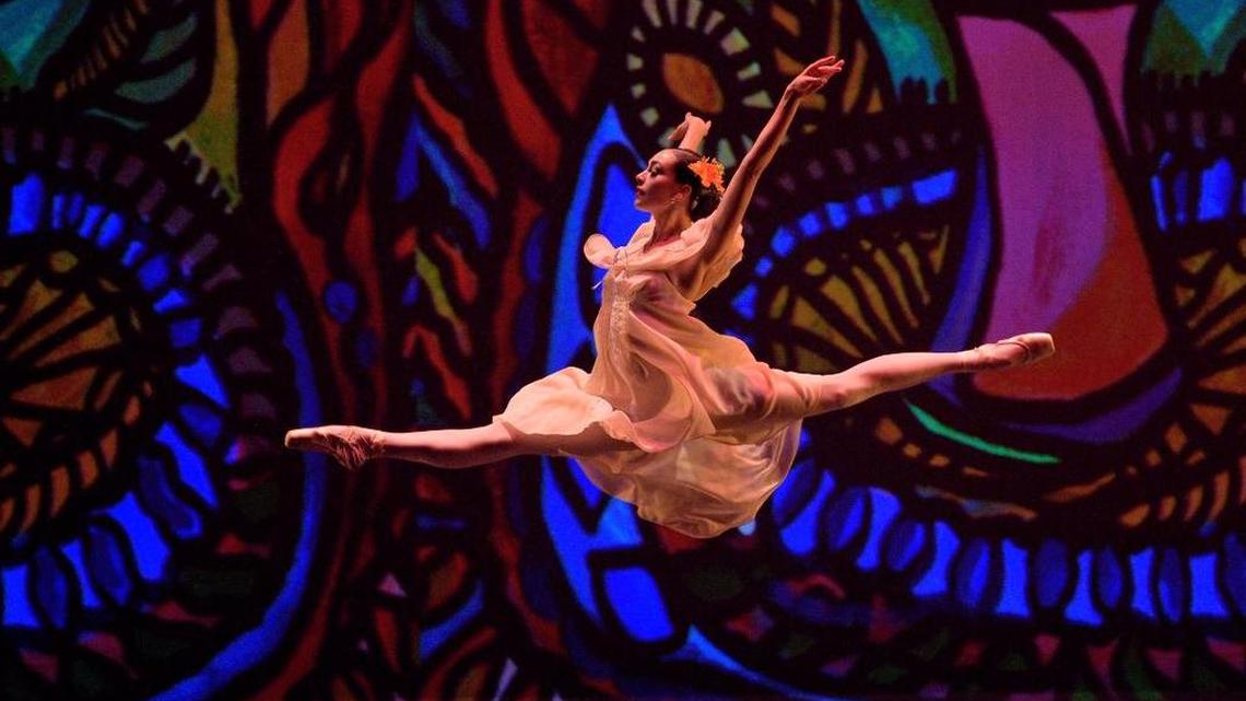 Courtney Stohlton durante una presentación del Ballet Clásico Cubano de Miami en el 2018.