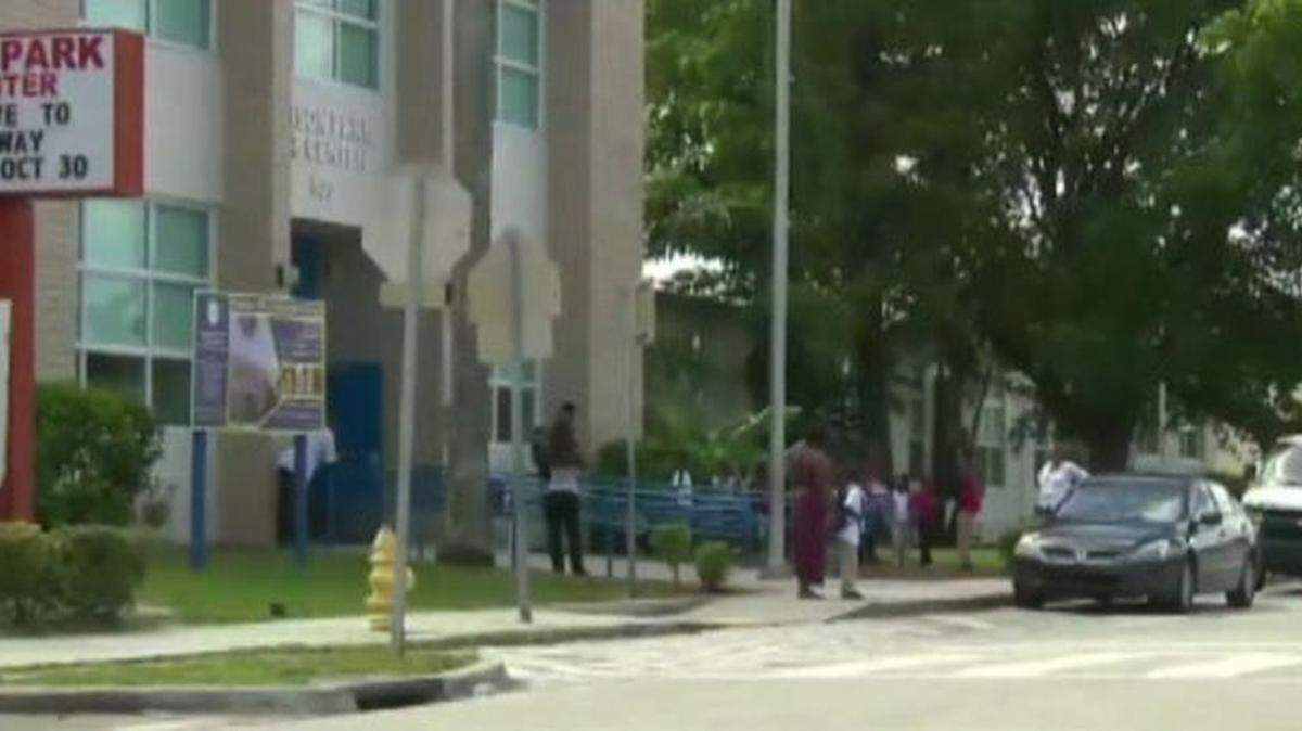El incidente ocurrió en la escuela primaria Edison Park, en el 500 NW 67th St.