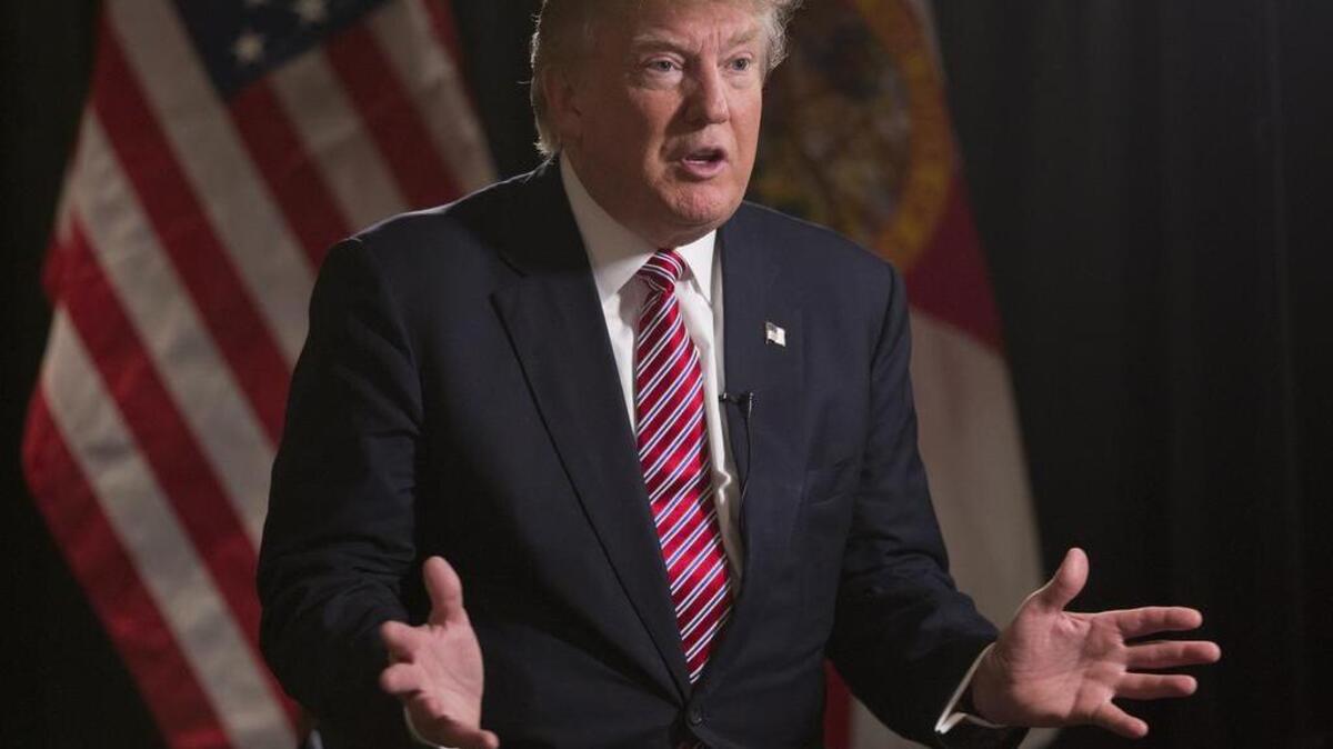 El candidato presidencial republicano Donald Trump concedió el jueves un par de entrevistas para medios locales en Miami Beach.