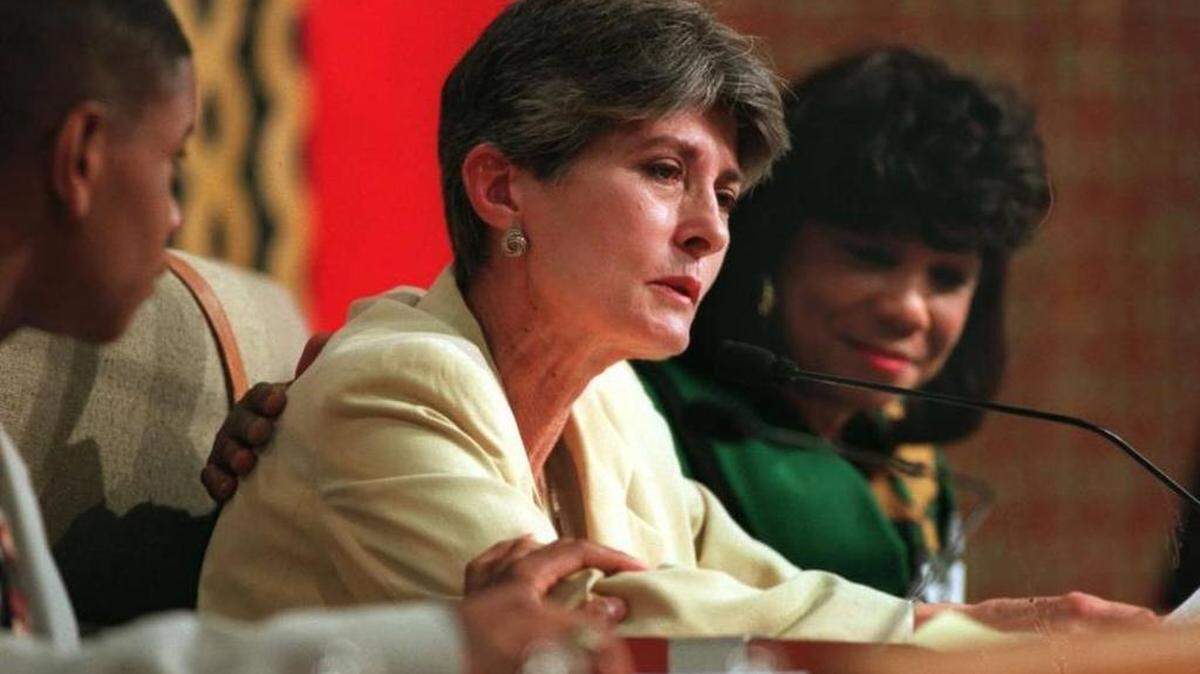 Janet McAliley, una ex integrante de la Junta Escolar de Miami-Dade