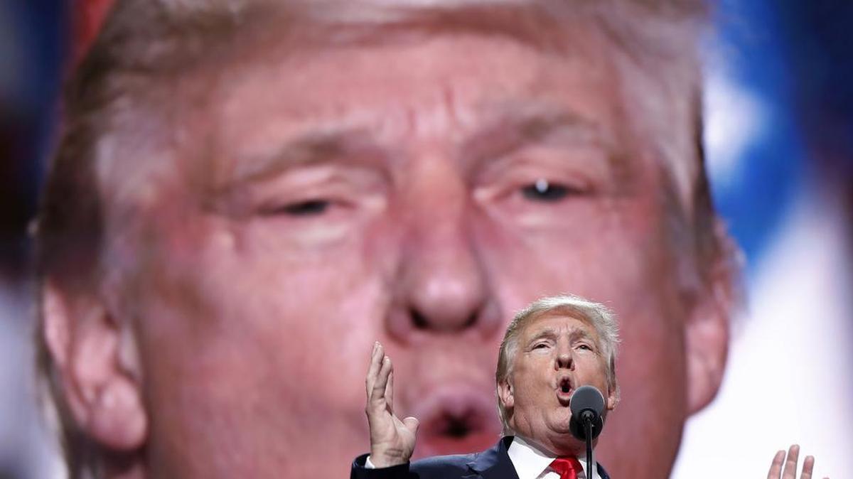 El candidato presidencial republicano Donald Trump da un discurso el último día de la Convención Republicana el jueves 21 de julio en Cleveland, Ohio.