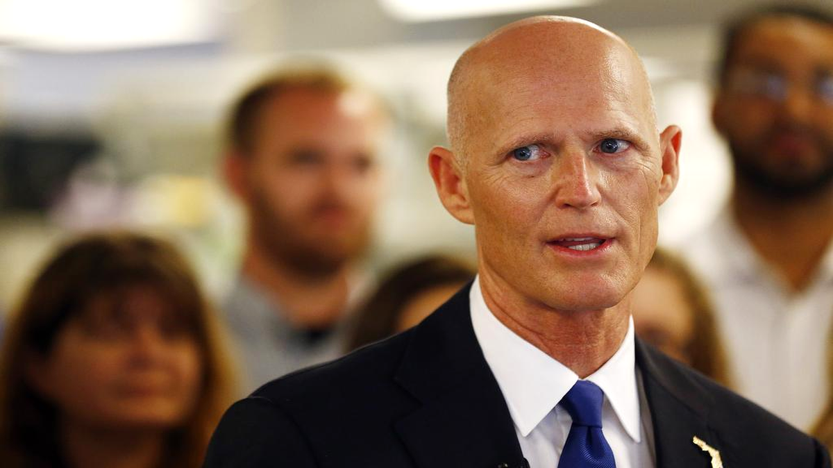 
El gobernador de Florida, Rick Scott, durante un acto público en Fort Myers el pasado 11 de mayo.
