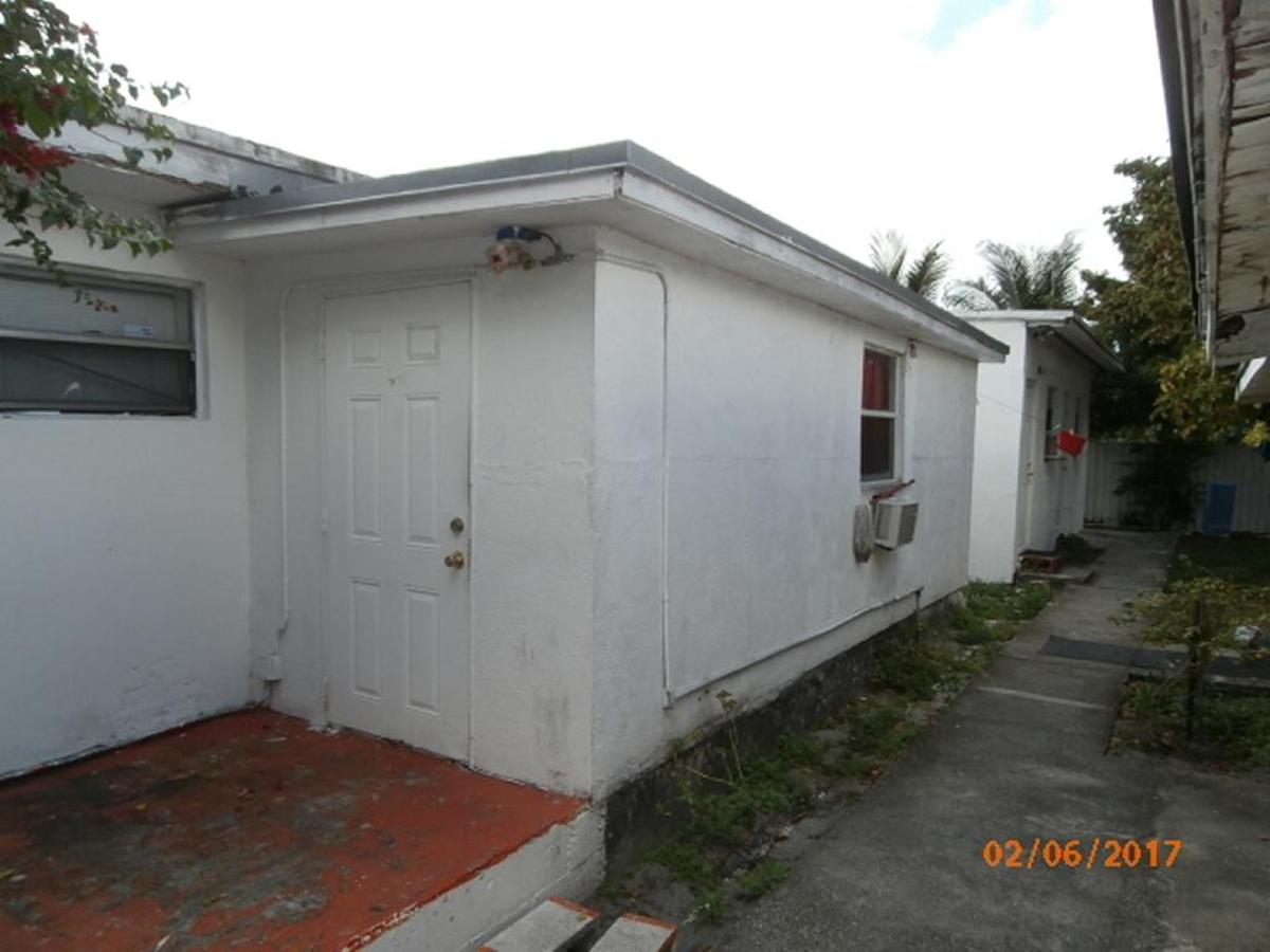 Los efficiencies se han convertido casi en la única opción para muchas personas que no pueden pagar un apartamento en Miami.