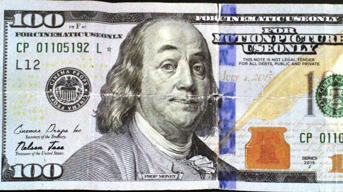 Uno de los billetes encontrados en la ciudad de DeFuniak Springs, en el condado de Walton.
