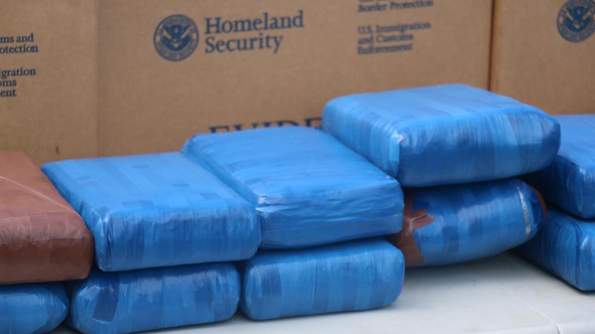 Más de 2,000 libras de cocaína fueron incautadas en seis barcos en el río Miami en los últimos tres años por parte de Aduanas y Protección Fronteriza.
