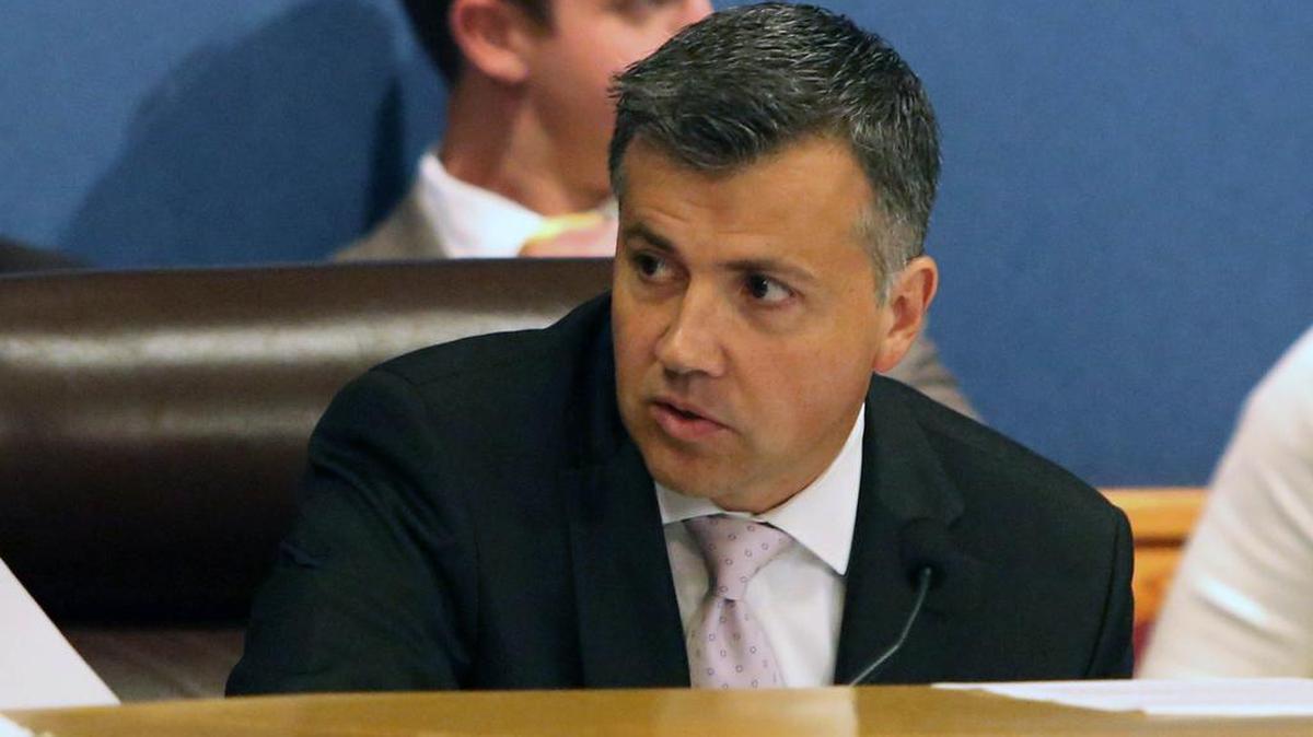 
Juan Zapata, comisionado de Miami-Dade, percibe el nombre del área como una marca publicitaria.
