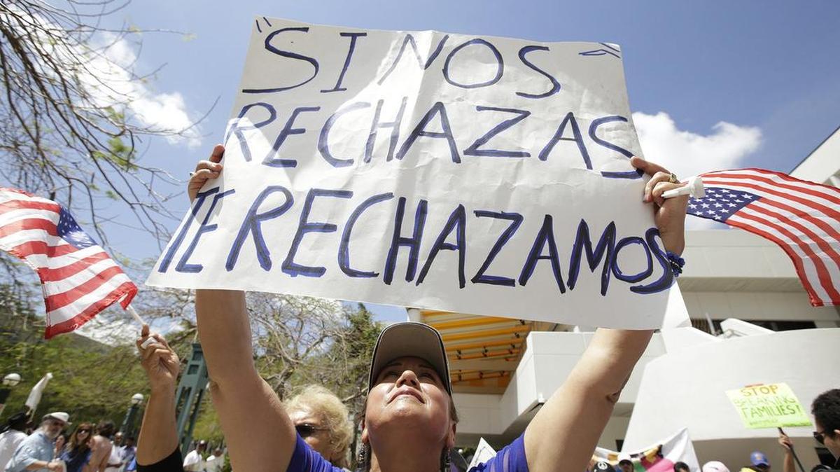 María David, en la Marcha del Día del Trabajador en Miami.