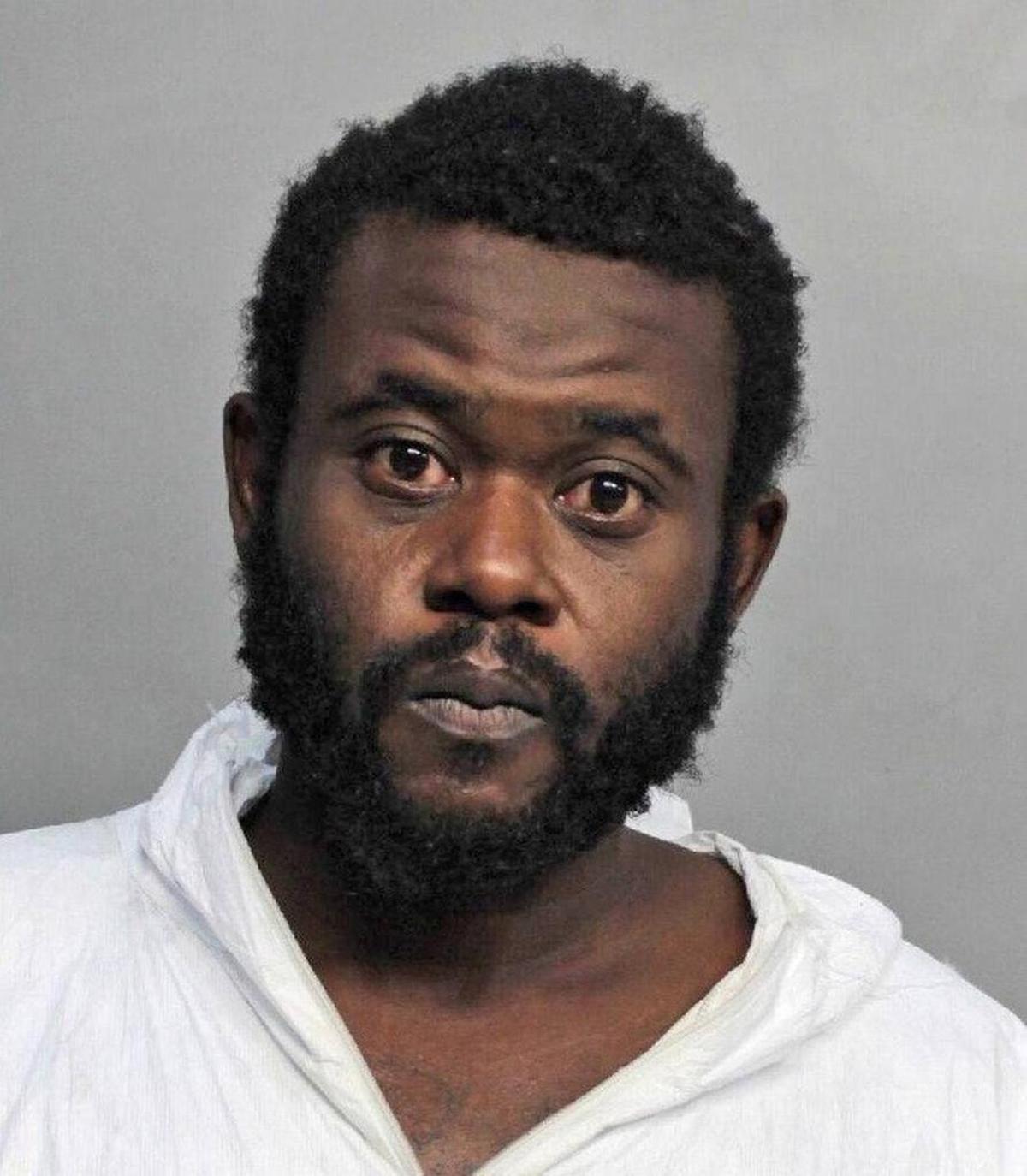 Jerome Wright ha sido acusado de mutilar el cadáver de su novia, Deanna Clendinen.