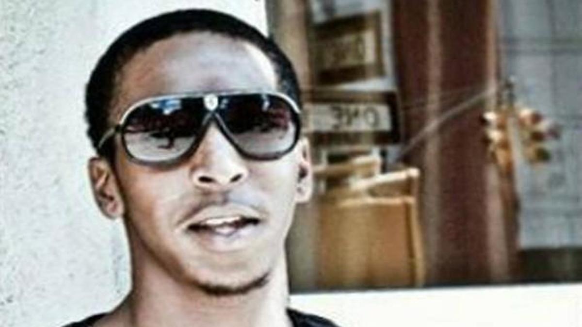 Jamal Rollins, el hombre de 21 años fallecido el viernes en la noche.