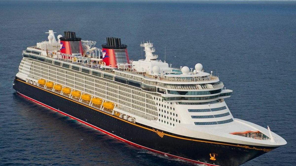 El crucero Fantasy, de la línea Disney.