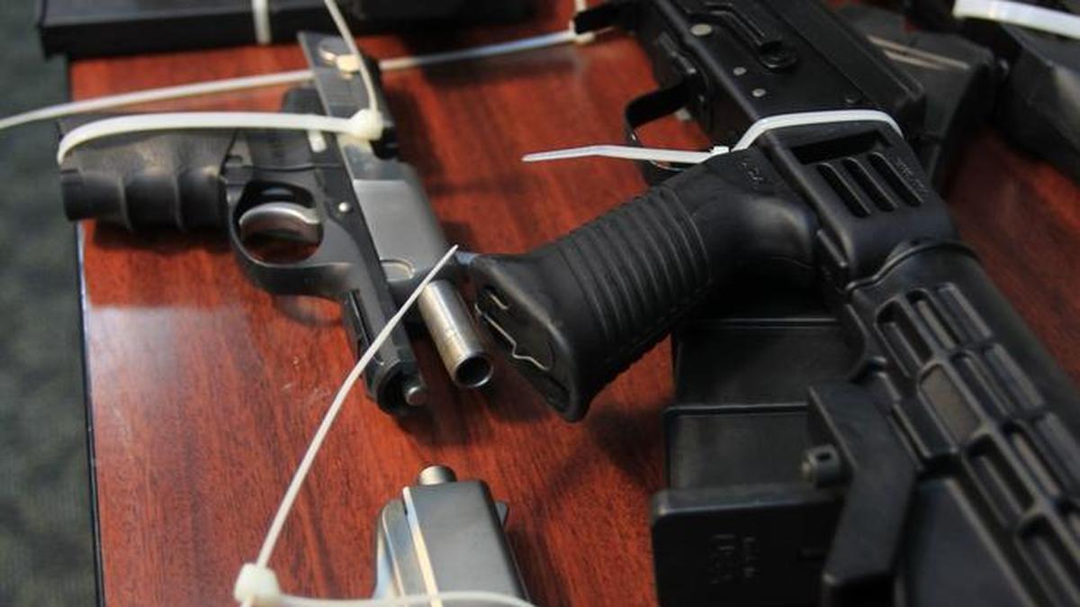 Ocho venezolanos están vinculados en una red de tráfico de armas desde Miami a Venezuela.