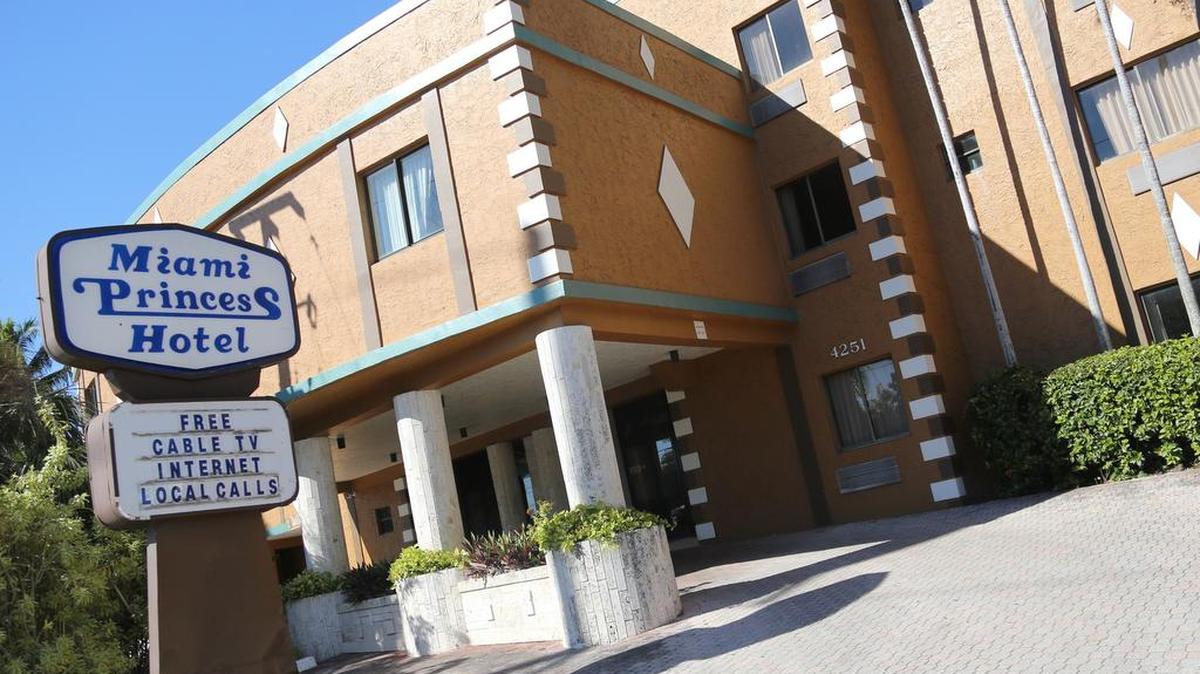 El Miami Princess Hotel aceptó un acuerdo con la Florida sobre cargos de que cobró de más a los clientes durante el huracán Irma.
