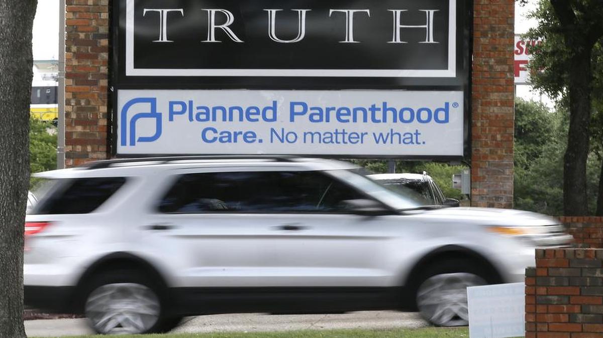 Anuncio de la organización Planned Parenthood en Dallas, Texas.