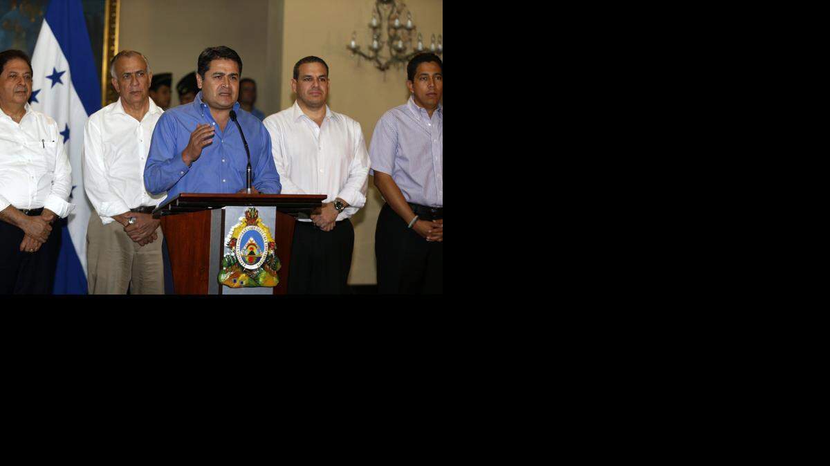 
El presidente hondureño Juan Orlando Hernández confirmó en mayo pasado en Tegucigalpa que Carlos Arnoldo Lobo fue extraditado a EEUU.


