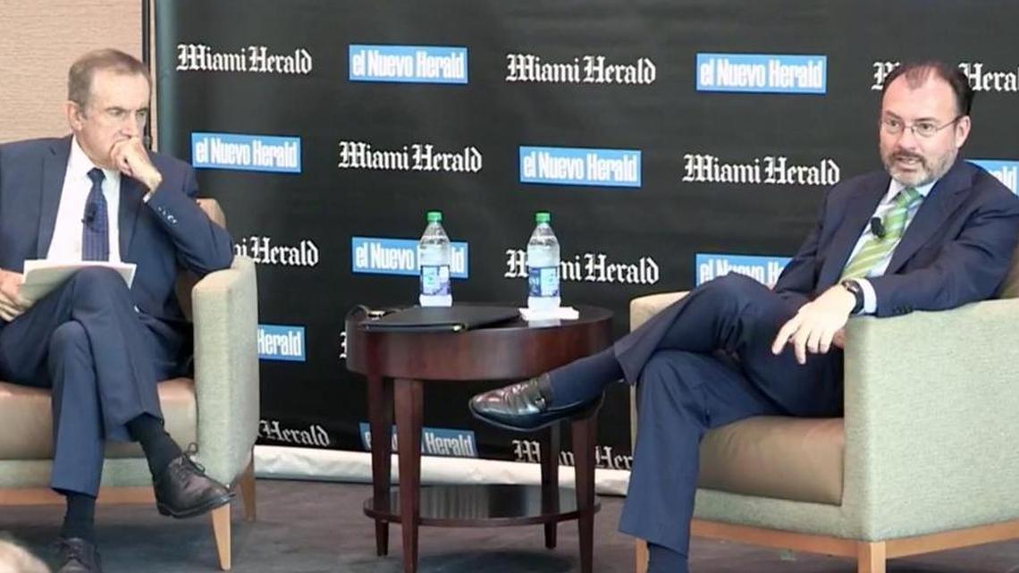 El canciller de México, Luis Videgaray Caso, invitado de Americas Conference Series con Andrés Oppenheimer, habla el martes 30 de mayo del 2017 en el Braman Miller Center de la Universidad de Miami.