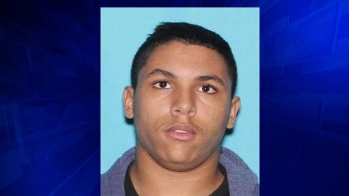 Luis Camacho Arce, joven de 19 años, con autismo, desaparecido en Miami desde el domingo15 de enero de 2017.