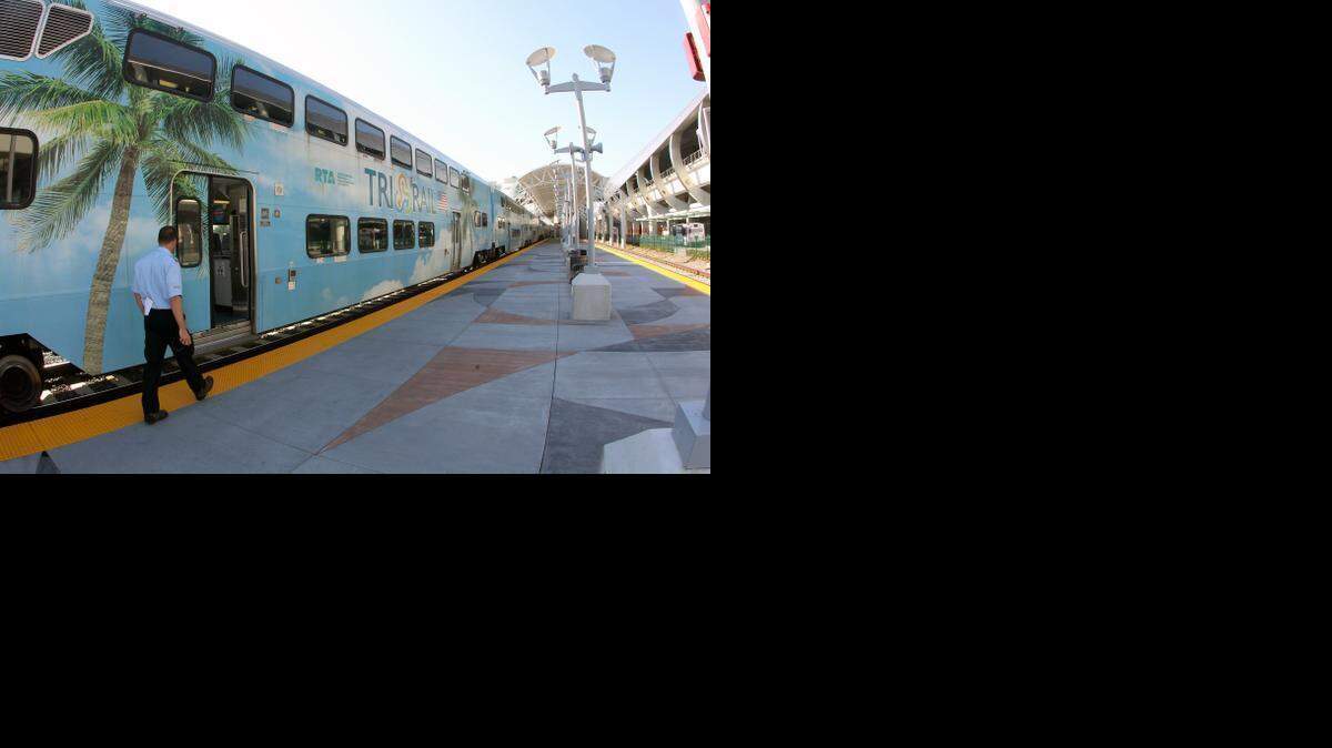 
La nueva estación del Tri-Rail, en el centro de transporte del Aeropuerto Internacional (MIA), comenzará su servicio este domingo. 
