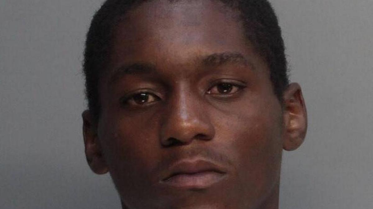 QuintinVicks, de 21 años, fue condenado por homicidio en primer grado y conspiración. Vicks enfrenta una condena obligatoria de cadena perpetua bajo las leyes de la Florida.