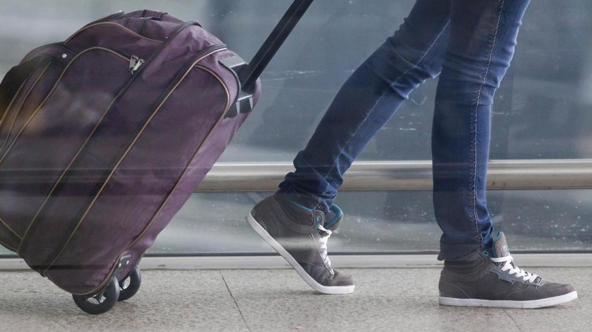 Al parecer a Max Jeri un amigo le pidió que llevara las maletas que contenían la presunta droga. Él podría pasar largos años preso por transportarlas.