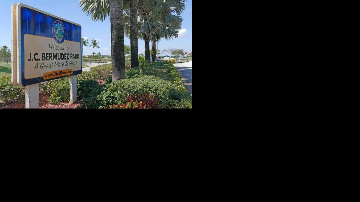 
El parque J.C. Bermudez está ubicado 3000 NW 87 Avenue, Doral. 
