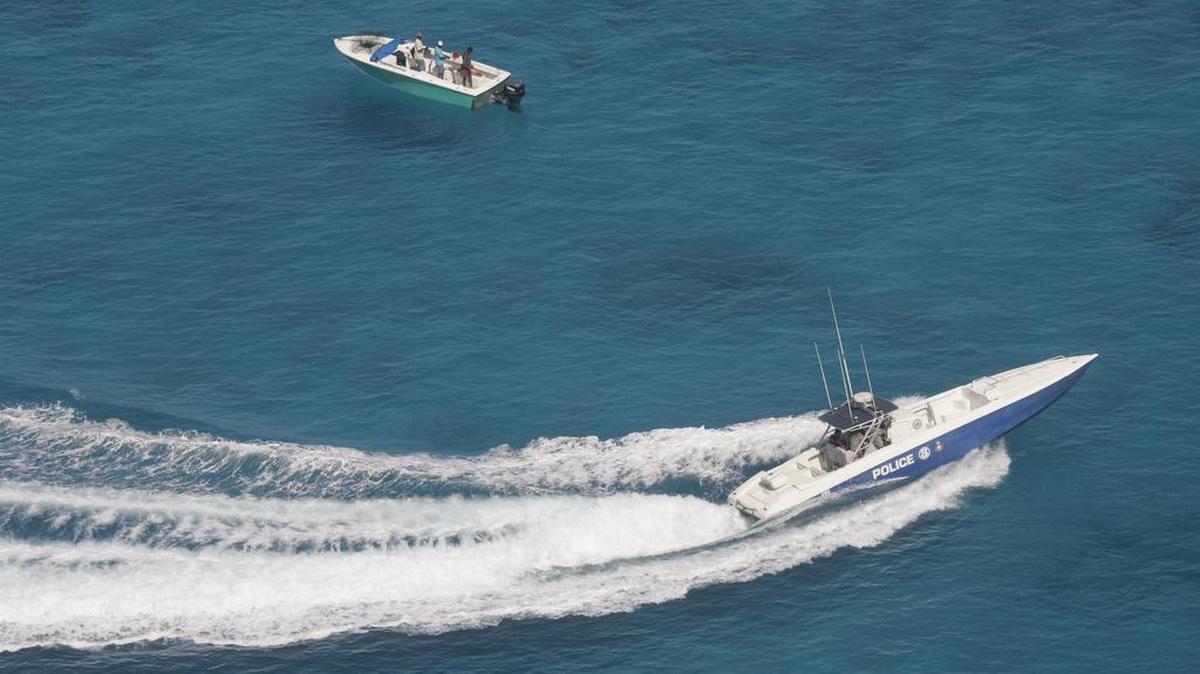 Un hombre identificado como De’Sean Davis es acusado de intentar traer un grupo de inmigrantes a los EEUU desde las Bahamas. Imagen de archivo de abril del 2006.