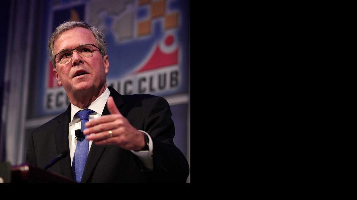<cutline_leadin>El ex </cutline_leadin>gobernador de la Florida, Jeb Bush, insistió en que no ha decidido sobre si se postulará o no