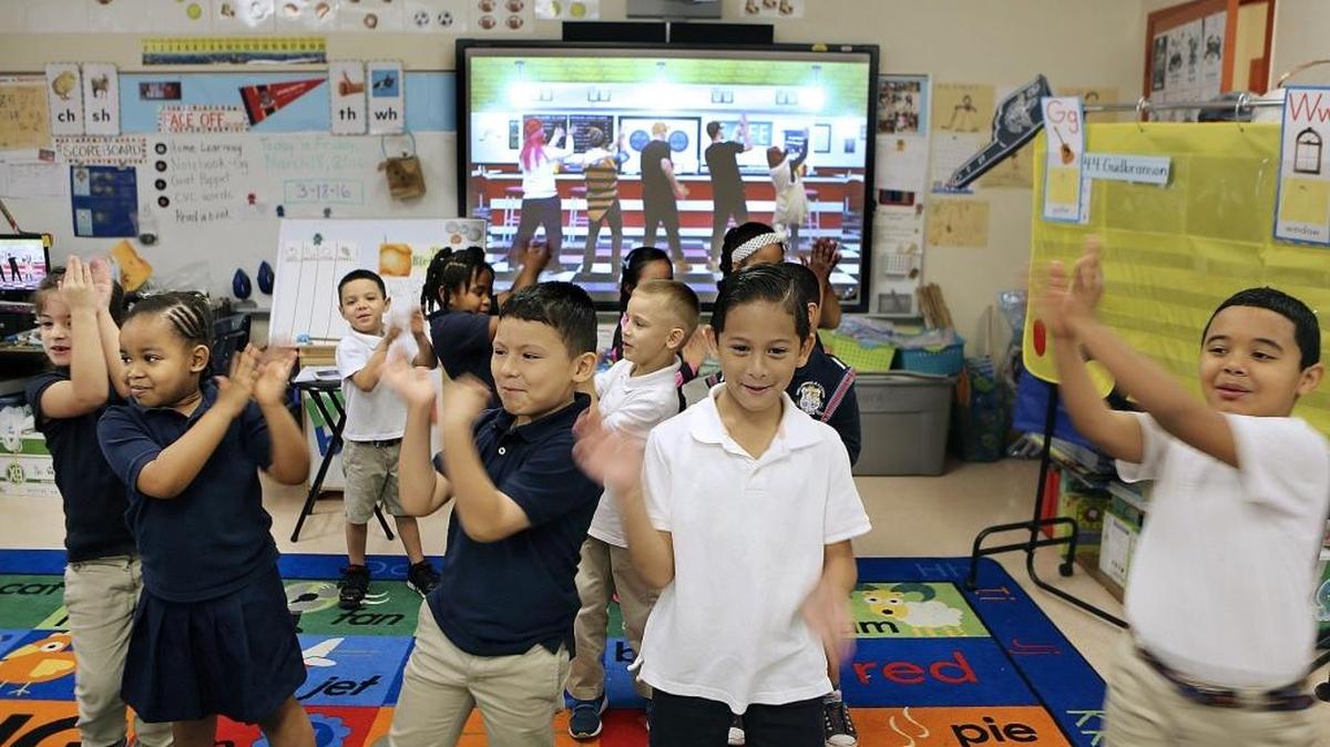 Las escuelas públicas de la Florida ocupan la posición 14 en la clasificación nacional de sistemas públicos escolares y están en el segundo puesto con el número más bajo de incidentes de bullying en el país, de acuerdo con una encuesta.