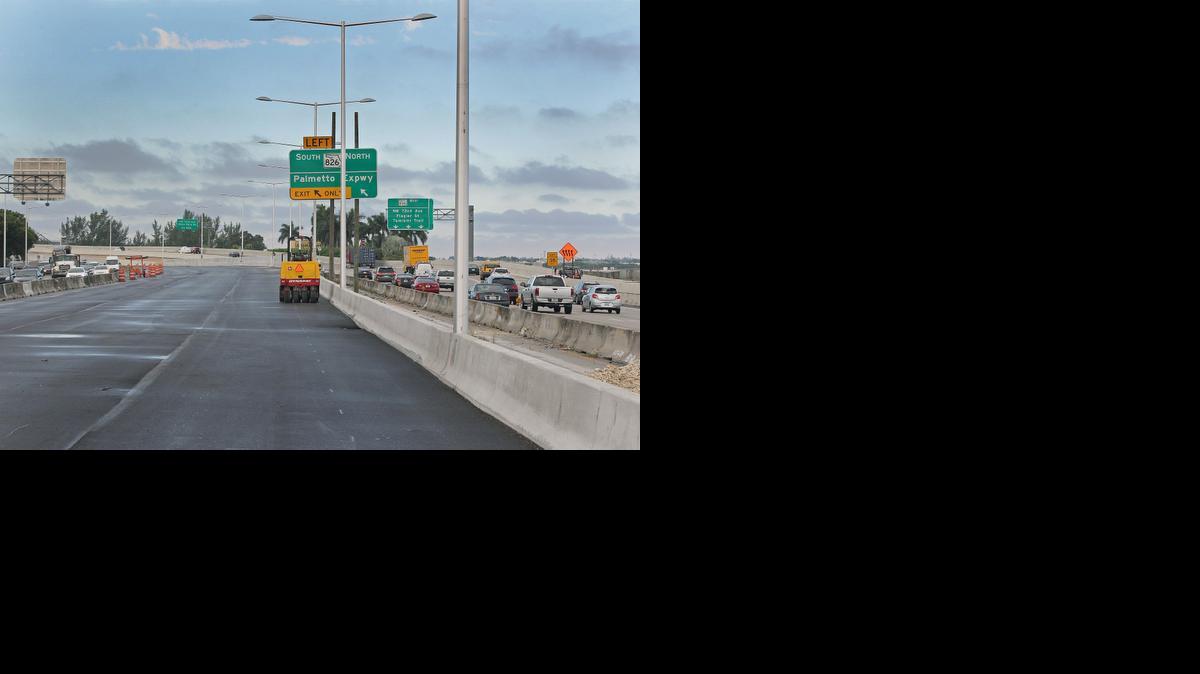 
A partir de la madrugada del sábado, los conductores que van al oeste por la 836 y que desean salir en la avenida 72 del noroeste tendrán que salir de la autopista en una nueva rampa justo después de la avenida 57 el noroeste.
