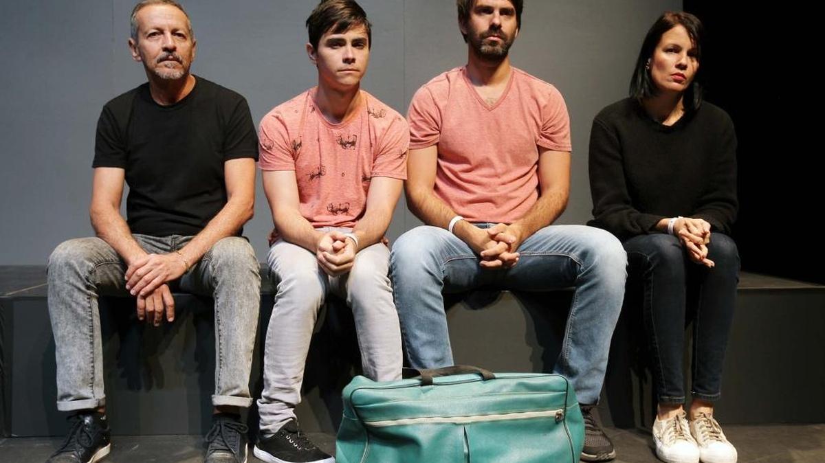 El drama ‘10 millones’ está intepretado por (desde la izq): Waldo Franco, Daniel Romero, Caleb Casas y Maridelmis Marín.