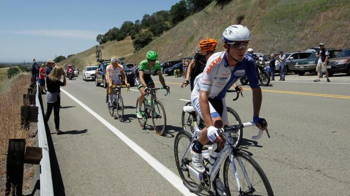 Isaac Bolívar Hernández, de Colombia, corre una carrera para el equipo United Health Care en el Tour de California, celebrado en 11 de mayo del 2014.