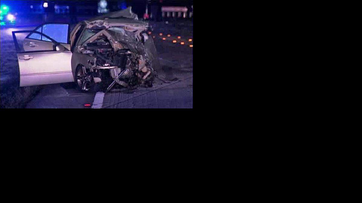 La colisión ocurrió en Tamiami Trail, unas 10 millas al oeste de Krome Avenue, según un portavoz de la Patrulla de Caminos de la Florida (FHP).