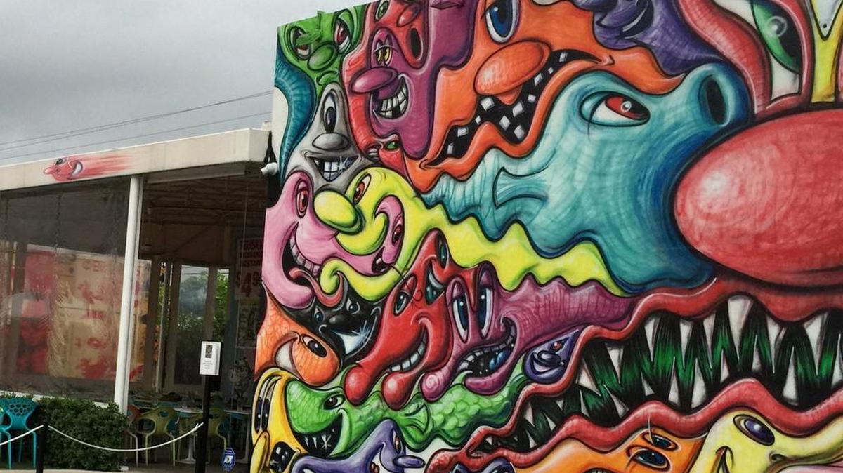 Fotografía de una pared pintada en el barrio artístico de Wynwood en Miami, Florida (Estados Unidos).