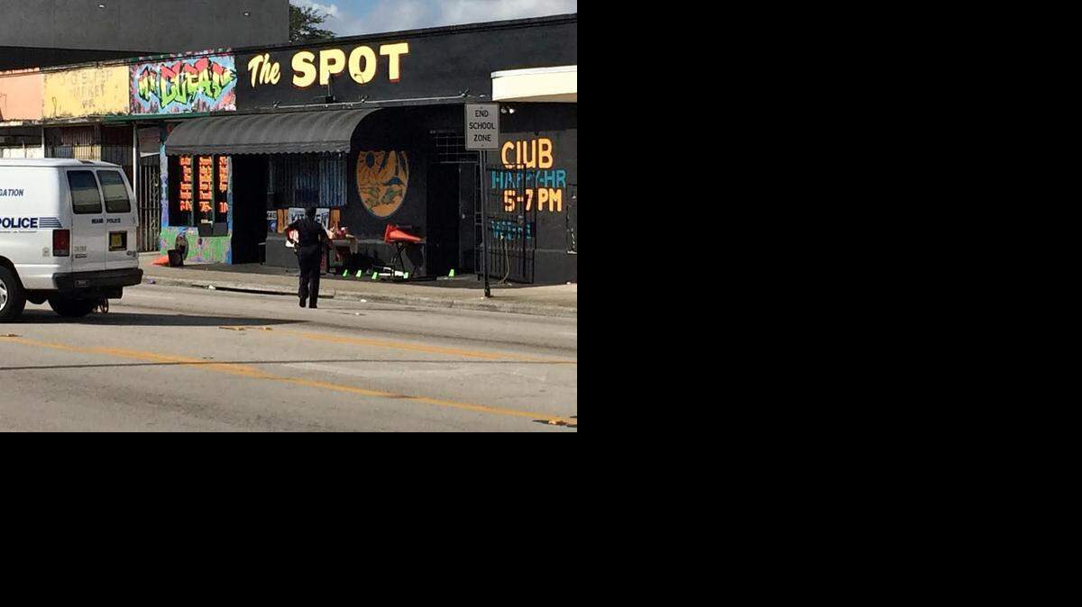 
La Policia de Miami aún está investigando un tiroteo que se produjo la madrugada del domingo y que dejó a 15 personas heridas.
