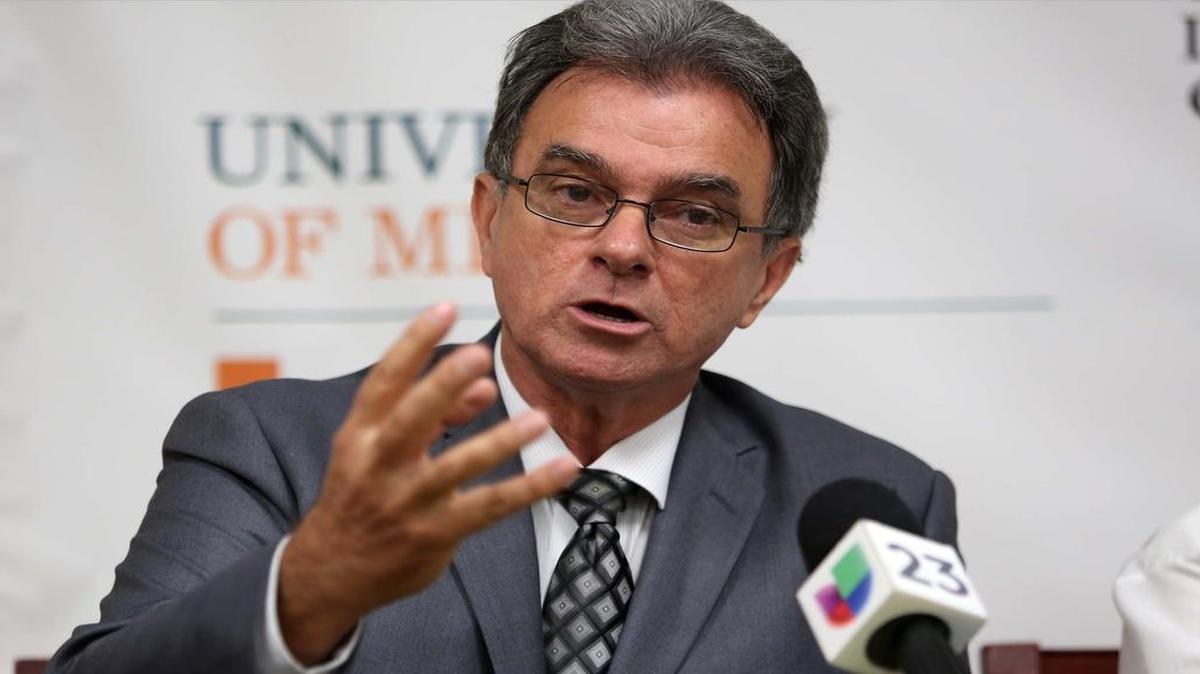 El líder del Movimiento Democracia, Ramón Saúl Sánchez, habla durante el Encuentro Nacional Cubano el 7 de septiembre del 2016.
