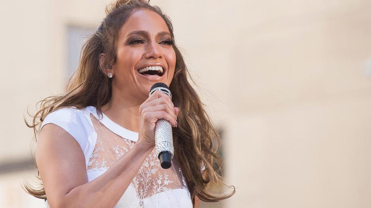 Jennifer López durante una presentación ele programa “Today” de la cadena NBC, el 11 de julio de 2016 en Nueva York.