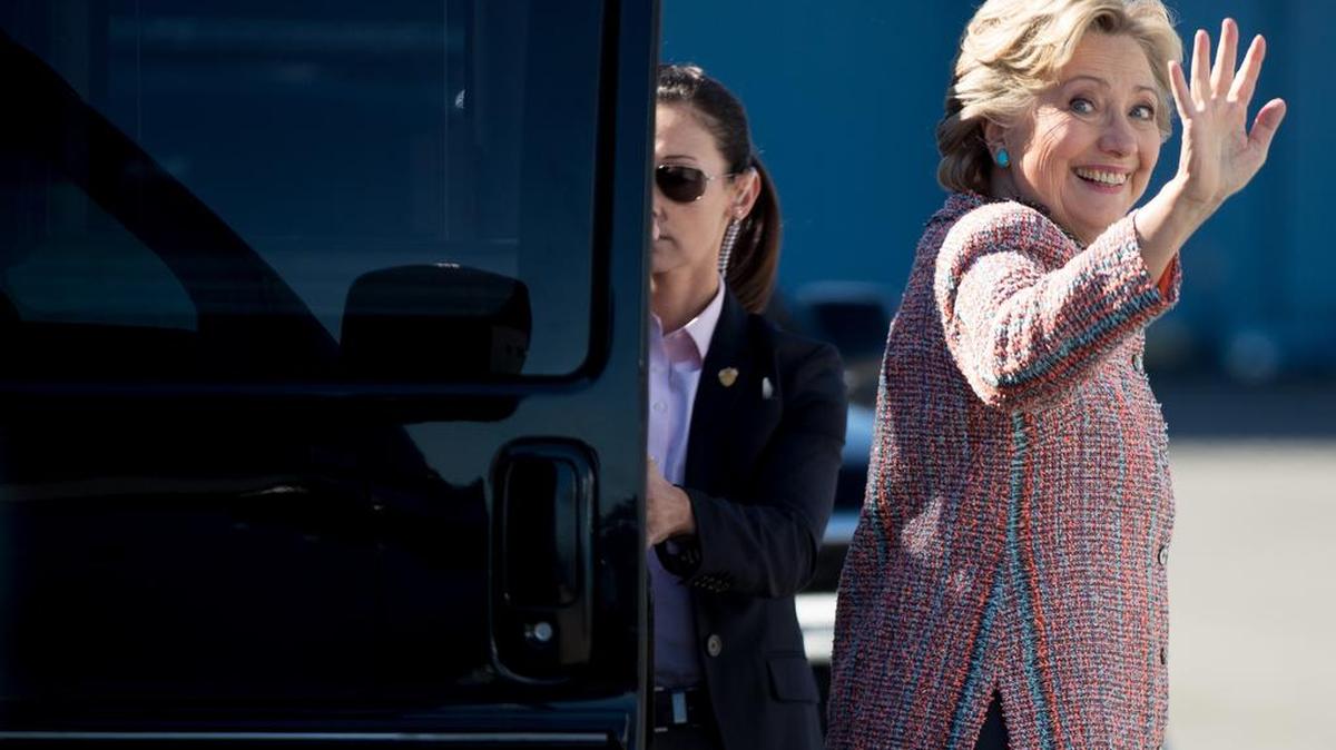 El documento no hace referencias directas a la candidata demócrata a la Casa Blanca, Hillary Clinton, pero las actividades a las que se refieren las revelaciones tuvieron lugar mientras ella era la secretaria de Estado.