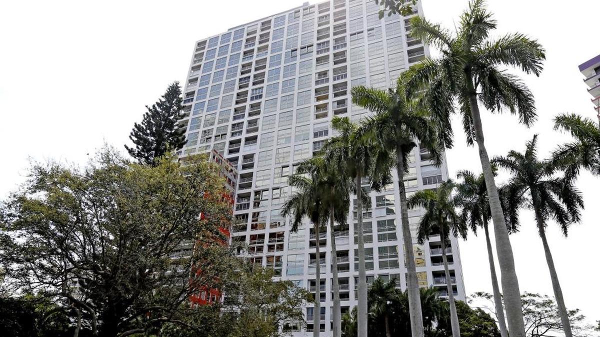 Cientos de compañías secretas offshore fueron creadas desde un condominio en Palace in Brickell, que en una ocasión apareció en la serie de televisión Miami Vice.