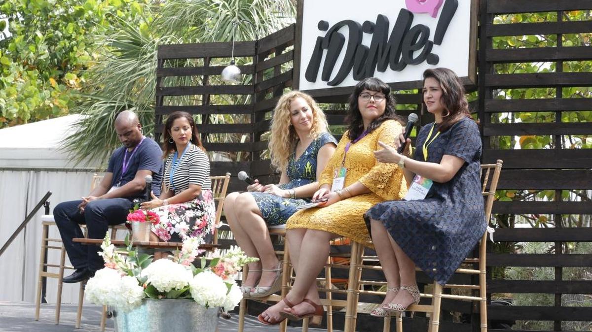 Varias conferencistas hablan el lunes durante la cumbre “Dime”, en el hotel SLS South Beach, durante el primer día de la conferencia Hispanicize.