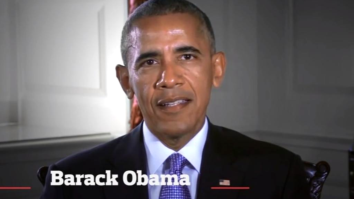 El presidente Barack Obama, hablando español durante el comercial en apoyo al candidato a senador de la Florida Patrick Murphy.