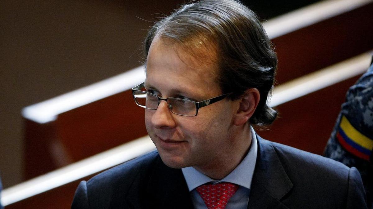 Fotografía de archivo del 12 de octubre del 2011 del ex ministro colombiano de agricultura Andrés Felipe Arias en Bogotá (Colombia). Arias, ex ministro del gabinete del ex presidente colombiano Álvaro Uribe, fue detenido hoy, miércoles 24 de agosto de 2016, en Miami.