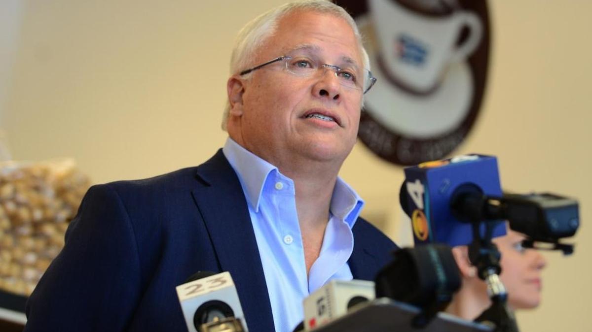Carlos Beruff cuando anució sus planes de postularse al Senado de Estados Unidos en febrero.