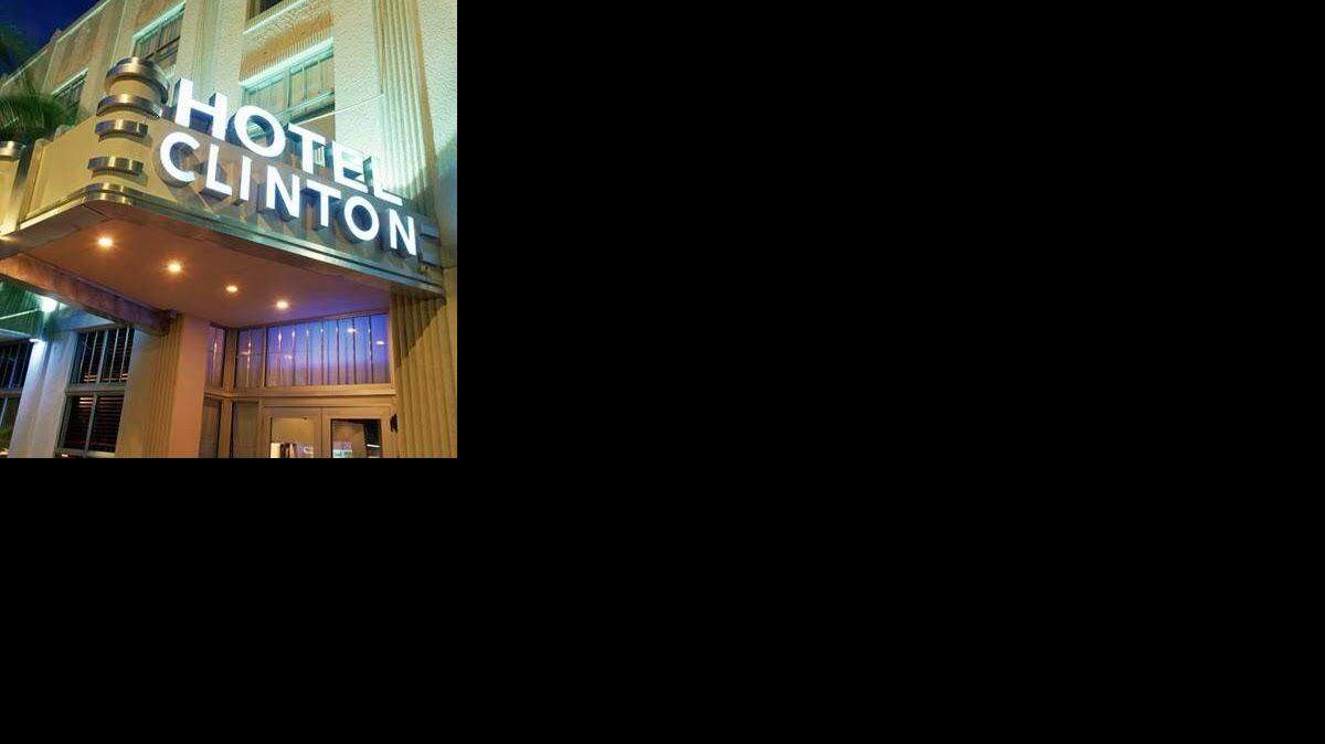 
Fachada del Hotel Clinton, en Miami Beach. 
